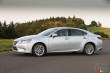 Nouvelle ES 350 et toute nouvelle ES 300h hybride 2013 avec tenue de route am�lior�e et design distinctif de Lexus