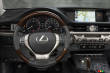 Nouvelle ES 350 et toute nouvelle ES 300h hybride 2013 avec tenue de route am�lior�e et design distinctif de Lexus
