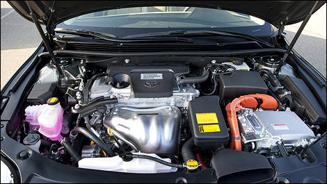 2013 Toyota Avalon Hybrid engine