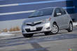 2012 Toyota Yaris Hatchback LE 5-door