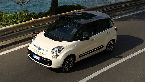 Fiat 500L vue 3/4 avant