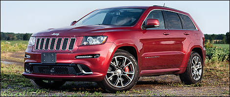 2012 Jeep Grand Cherokee SRT8 front 3/4 view