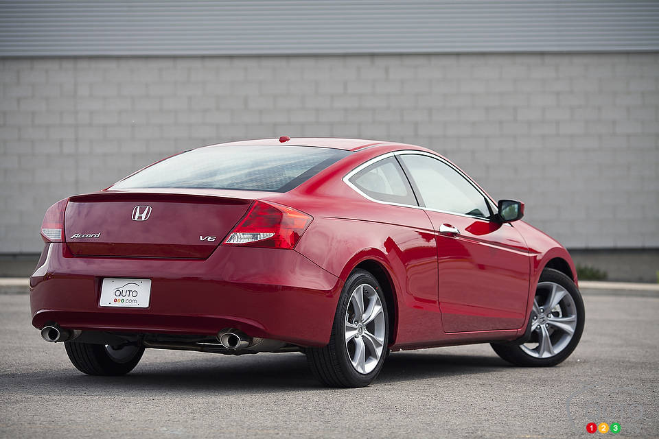 Honda Accord Coupe 2011