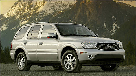 2007 Buick Rainier front 3/4 view