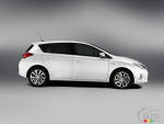 Toyota Auris prepares for Paris debut