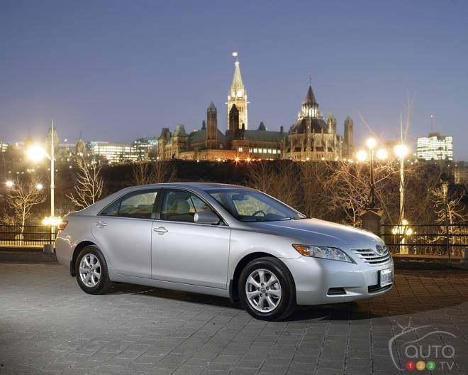 Auto123 New Cars Used Auto Shows Car Reviews News Few Family Cars Are As Sensible A Toyota Camry And With Retion For Reliability High Re Value S Bread Er Model Is An