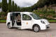Deux Renault �lectriques pour Benoit XVI