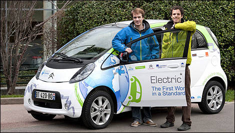 Citro&euml;n C-Z&eacute;ro vue 3/4 avant Xavier Degon et Antonin Guy