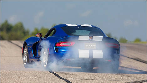 SRT Viper 2013 vue 3/4 arri&egrave;re