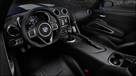 SRT Viper GTS 2013 tableau de bord