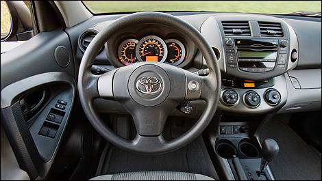 2012 Toyota RAV4 dashboard