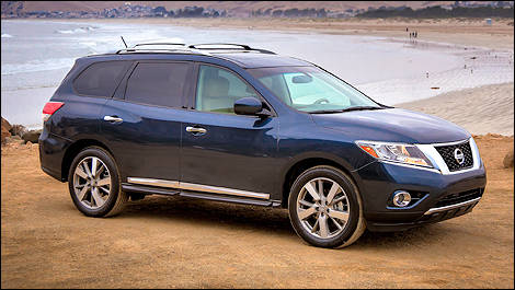 Nissan Pathfinder 2013 vue 3/4 avant