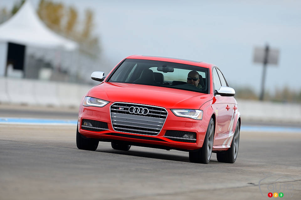 Audi Driving Experience Car News Auto123
