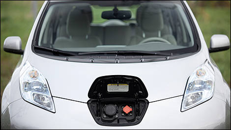 2011 Nissan LEAF front view