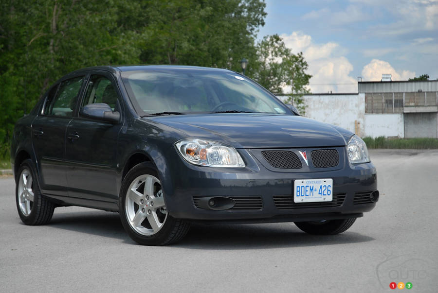 Pontiac G5 Coupe: Models, Generations and Details