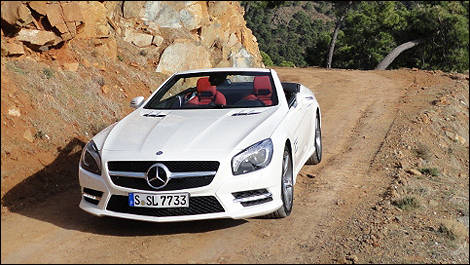2013 Mercedes-Benz SL 550 front view