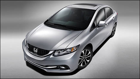 2013 Honda Civic front 3/4 view