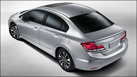 2013 Honda Civic rear 3/4 view