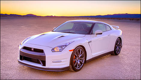 Nissan GT-R 2014 vue 3/4 avant