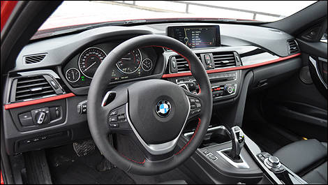 2013 BMW 335i interior