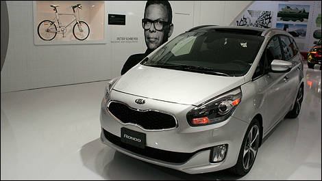 2014 Kia Rondo 