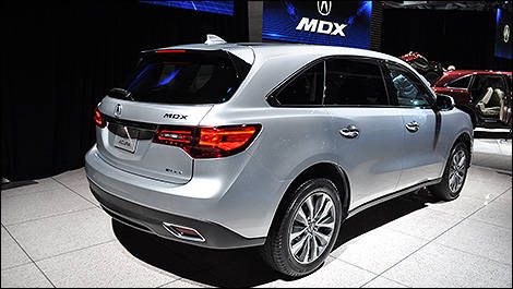 Acura MDX 2014 vue 3/4 arri&egrave;re