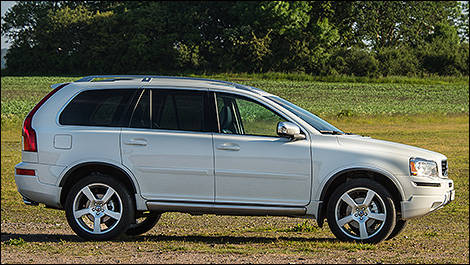 2013 Volvo XC90 side view