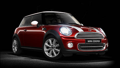 2013 MINI Cooper 3/4 view