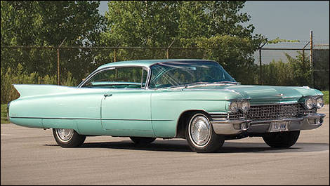 Cadillac Coup&eacute; DeVille 1960, couleur surf green