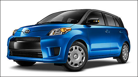 2013 Scion xD 3/4 view
