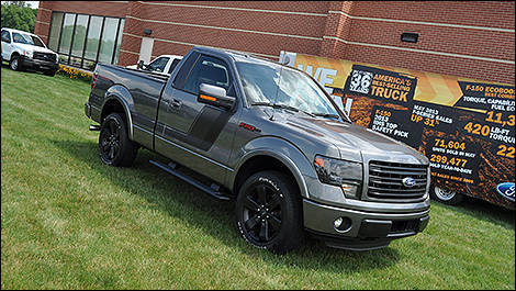 2014 Ford F-150 Tremor 3/4 view