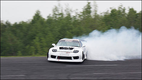 Francis Tassé drifts like a master at Autodrome de Montmagny.