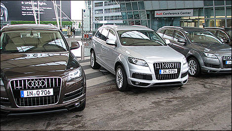 2011 Audi Q7 3/4 view