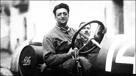 25e anniversaire du décès d'Enzo Ferrari | Actualités automobile | Auto123