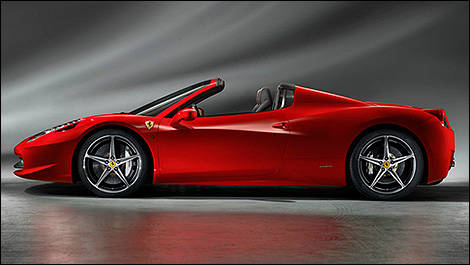 2013 Ferrari 458 Italia/Spider side view