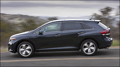 Toyota Venza 2013 vue de coté