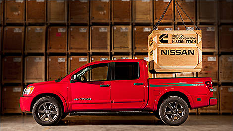 Nissan Titan vue de cot&eacute;