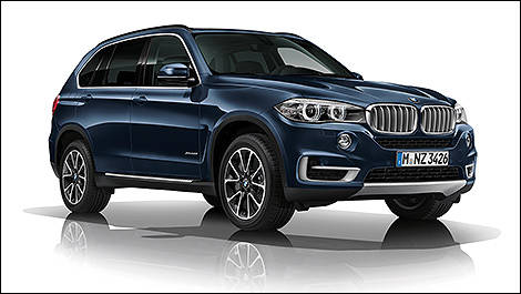 BMW X5 Security Plus Concept 3/4 view