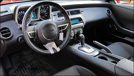 2011 Chevrolet Camaro RS 1LT cabine