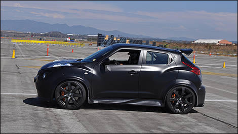 2013 Nissan Juke R side view
