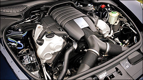 2011 Porsche Panamera engine