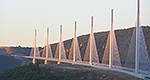 Le Viaduc de Millau ouvert à la circulation le 16 décembre 2004