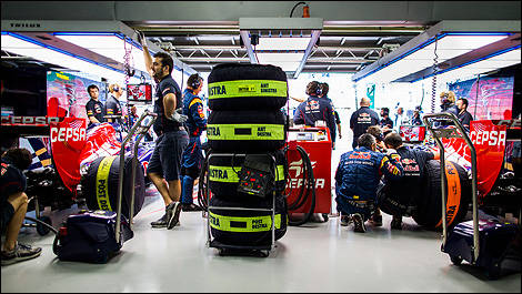 F1 Toro Rosso stand