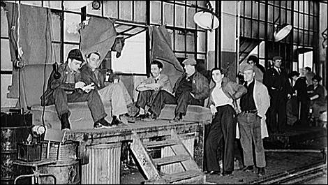 Une grève paralyse les usines de GM du Michigan le 30 décembre 1936