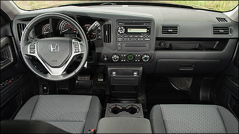 2012 Honda Ridgeline cabin