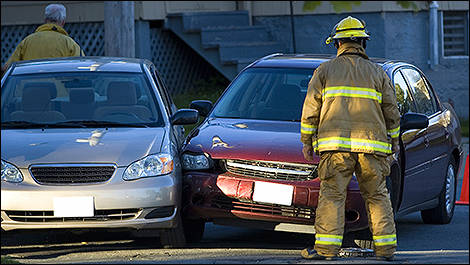 Emergency calling to be mandatory in European cars by 2015