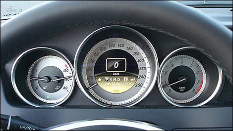 Mercedes-Benz Classe C 2012 cadrans