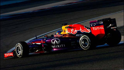Sebastian Vettel, Red Bull RB10, F1 Bahrain winter testing