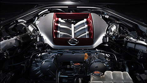 2013 Nissan GT-R engine