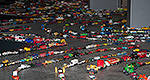 Record du monde: la plus longue file de voitures jouets!